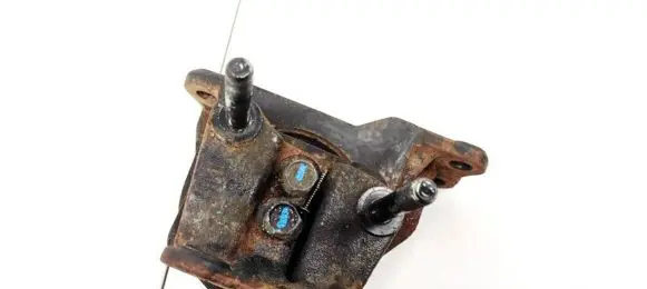 Hyundai Santa Fe Engine mount bracket