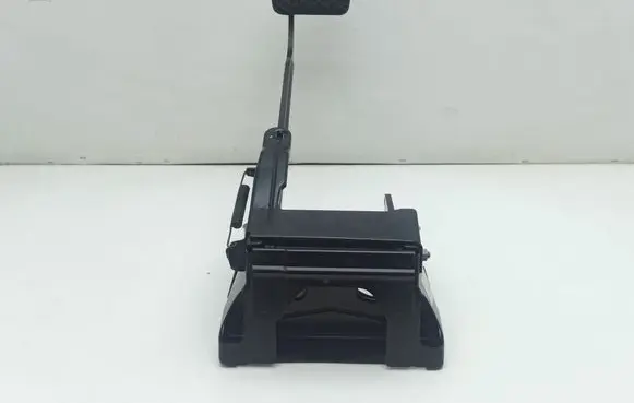 Mercedes-Benz Vito Viano W639 Brake pedal 1232910082