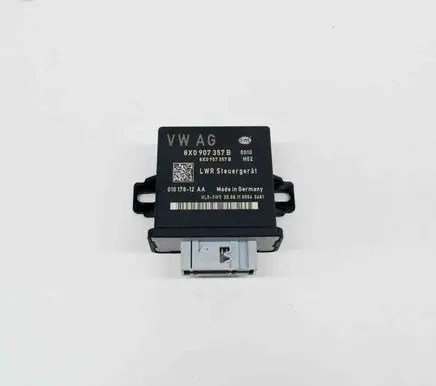Audi A1 Light module LCM 01017812AA 8X0907357B