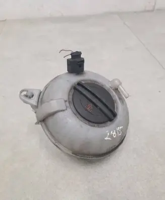 Seat Leon (5F) Coolant expansion tank/reservoir 5Q0121407F