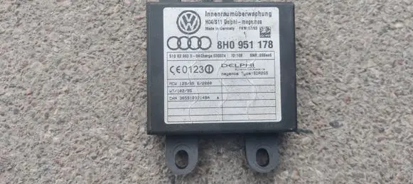 Audi A4 S4 B6 8E 8H Alarm control unit/module 8H0951178