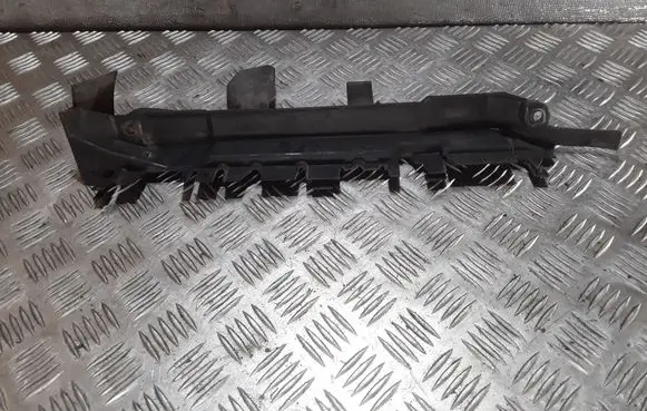 Audi A8 S8 D2 4D Intercooler air guide/duct channel 4D0121284B