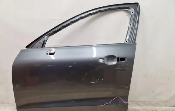 Volvo XC60 Front door