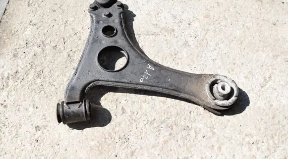 Mercedes-Benz A W168 Front lower control arm/wishbone A1683301107
