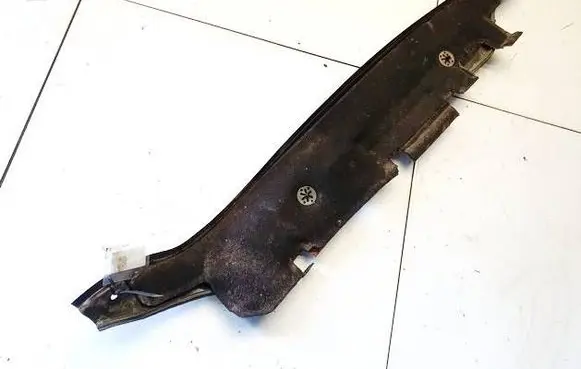 Skoda Superb B6 (3T) Wiper trim 