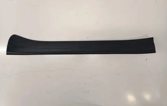 Subaru Forester SK Front sill trim cover 94060SJ040