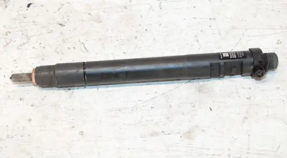 Ford Mondeo MK IV Fuel injector 9686191080 EMBR00101D