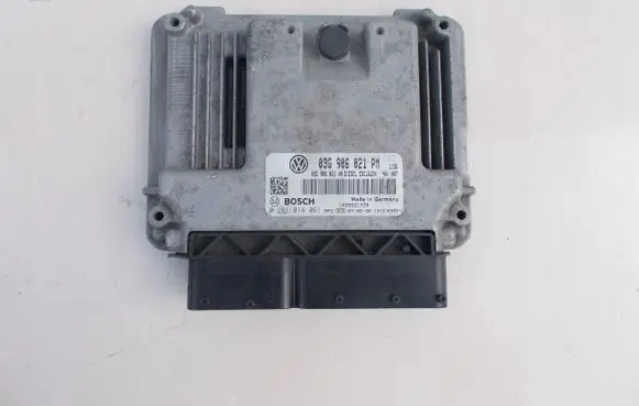 Volkswagen Golf V Engine control unit/module 03G906021PM