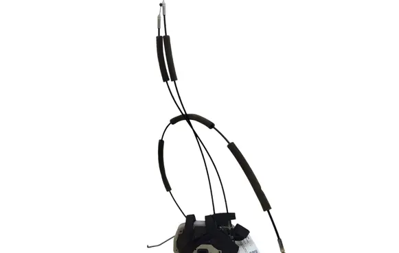 Nissan Juke I F15 Front door lock S5311440