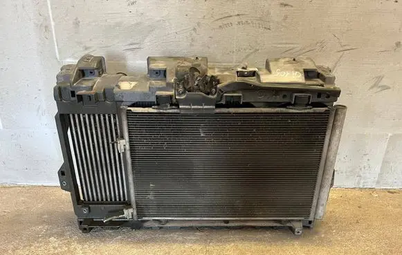 Peugeot 508 RXH Radiator set 
