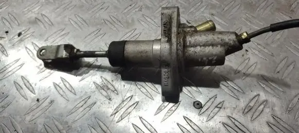 Nissan Primera Clutch master cylinder