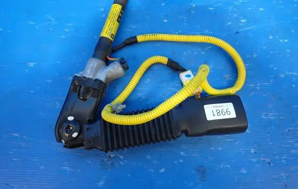 Opel Antara Front seatbelt