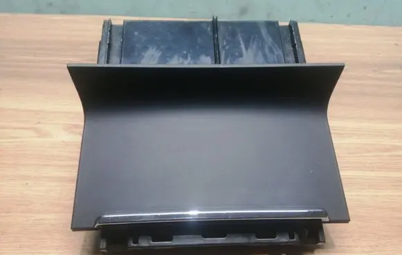 Ashtray (front)