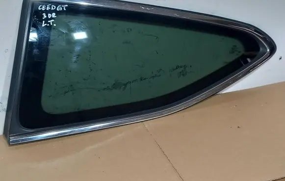 KIA Ceed Rear side window 87810A2800