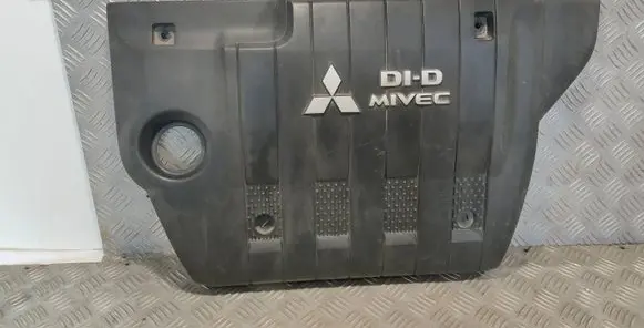 Mitsubishi Outlander Engine cover (trim)