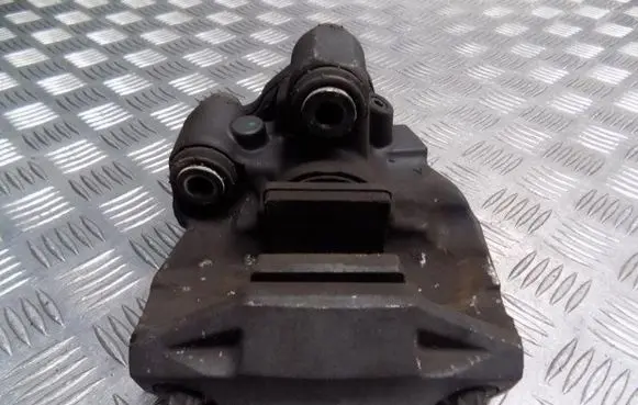 Maserati Quattroporte Rear brake caliper 06700360180