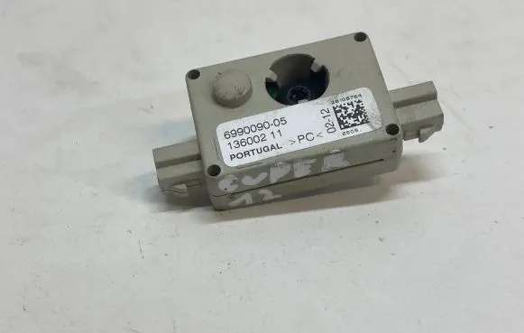Mini Paceman (R61) Aerial antenna amplifier 6990090 28108764 13600211
