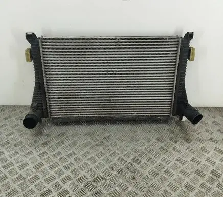 Volkswagen PASSAT B8 Intercooler radiator 5Q0145803R 5Q0145V01