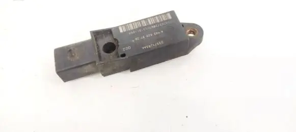 Mercedes-Benz E W211 Airbag deployment crash/impact sensor a0028202726
