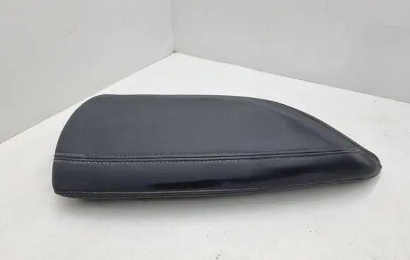 Tesla Model S Seat trim AG130840 92495