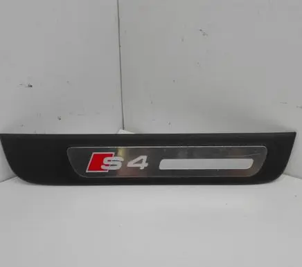 Rear sill trim cover