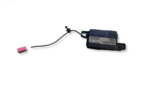 Dodge Charger Antenna control unit P68186558AB 21106