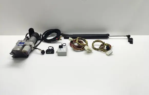 BMW 5 E60 E61 Tailgate hydraulic set 7111867 045947 HB70401002