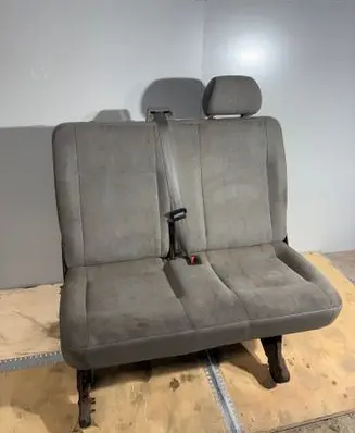 Volkswagen Transporter - Caravelle T5 Rear seat 
