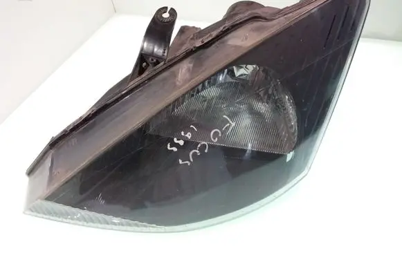 Ford Focus Headlight/headlamp YS4X13006