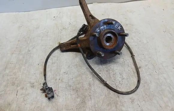 Mitsubishi Outlander Front wheel hub