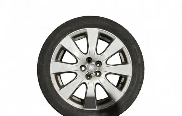 Toyota Avensis T250 R17 alloy rim 