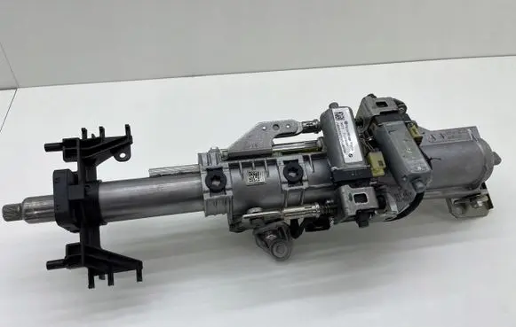 BMW X6 F16 Steering wheel axle
