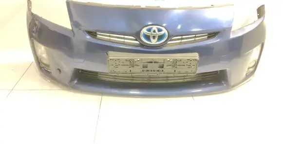 Toyota Prius (XW30) Front bumper 5211947917