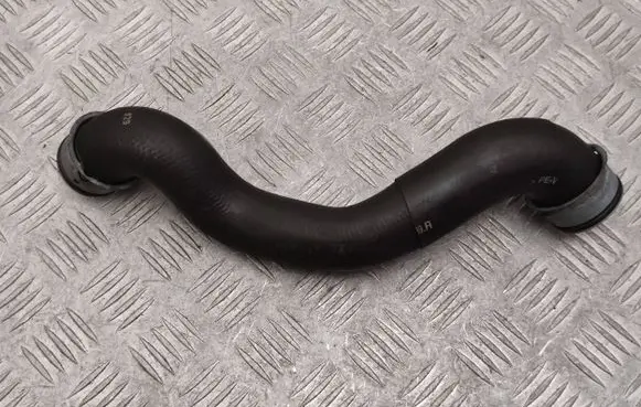 Mercedes-Benz S W221 Engine coolant pipe/hose A2215011582