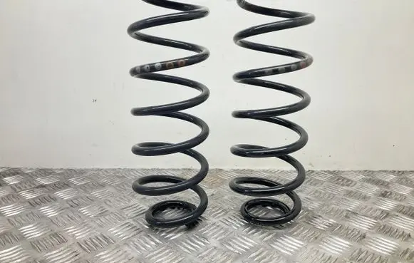 Skoda Rapid (NH) Rear coil spring