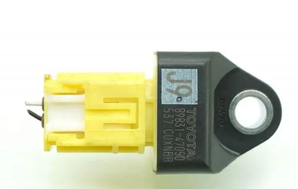 Lexus RX 450H Airbag deployment crash/impact sensor 8983147050