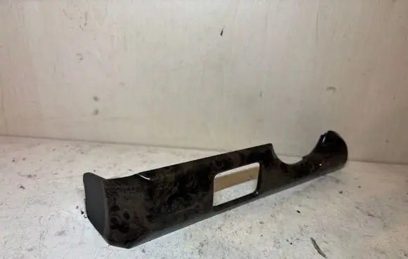 Skoda Yeti (5L) Panel trim 5L1858417