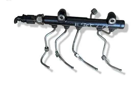 Citroen C4 Grand Picasso Fuel main line pipe 9804776780