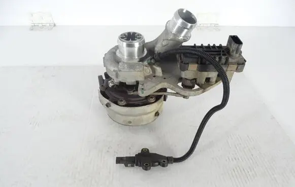 Porsche Cayenne (92A) Turbo system vacuum part 8T81749UK