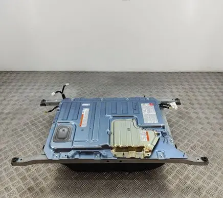 Subaru Forester SK Hybrid / electric car battery 82002FL000