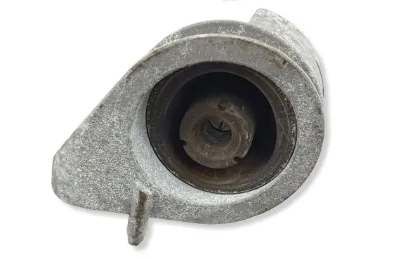 Jeep Grand Cherokee WL Muffler mount bracket/holder 