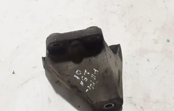 BMW 5 F10 F11 Engine mounting bracket 6795958
