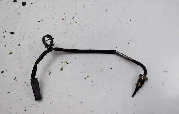 Jeep Cherokee Exhaust gas temperature sensor 217034991