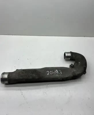 Opel Zafira B Intercooler hose/pipe 55353825