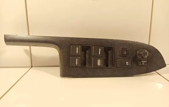 Honda Accord Electric window control switch G8D382HB 0201927