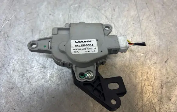 KIA Stinger Air flap motor/actuator EA1F0GXHAC02