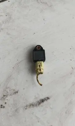 Hyundai Getz Airbag deployment crash/impact sensor 959202F100