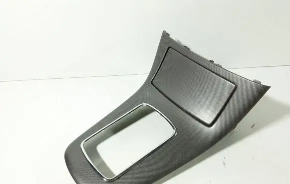 Toyota Avensis T250 Gear shifter surround trim plastic 84932 8528