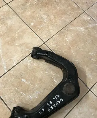 Nissan Navara D40 Front upper control arm/wishbone 