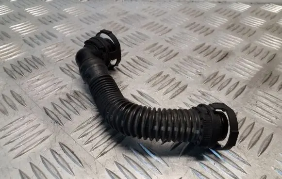 Skoda Octavia Mk3 (5E) Breather hose/pipe 